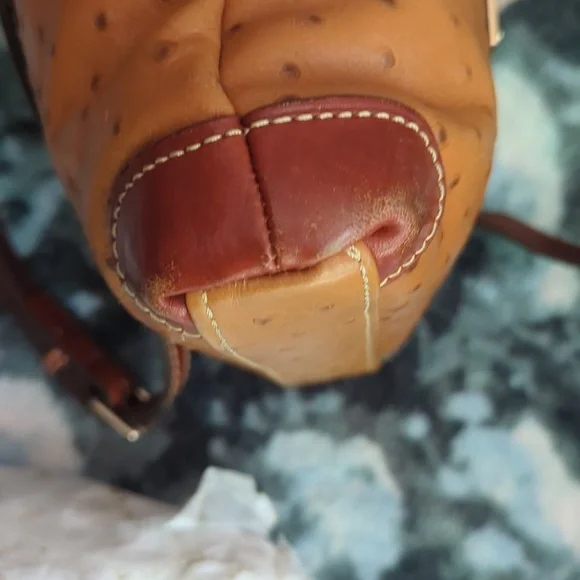 Dooney & Bourke Tan Ostrich Crossbody Bag Letter Carrier - Picture 7 of 8